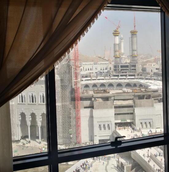 전망 주니어 스위트, Al Safwah Hotel First Tower 1