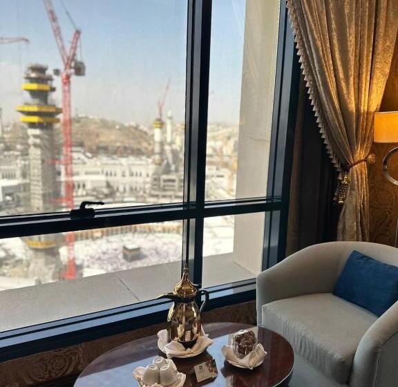 스탠다드 스튜디오 (전망), Al Safwah Hotel First Tower 1
