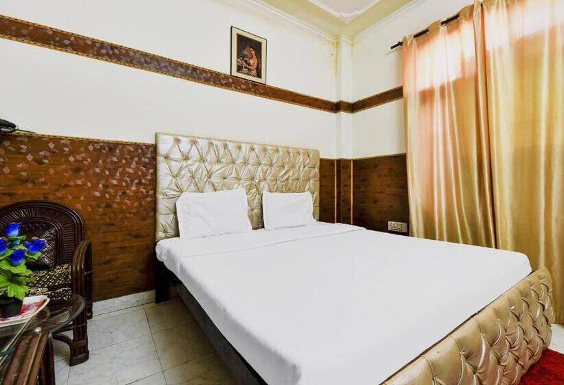 Трехместный Номер Классика, Oyo 87525  Green