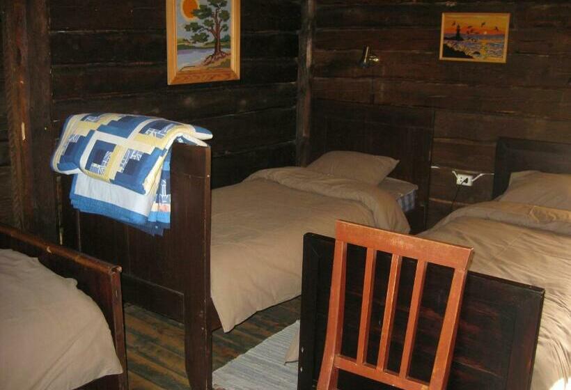 اتاق استاندارد, Aadu Holiday Farm