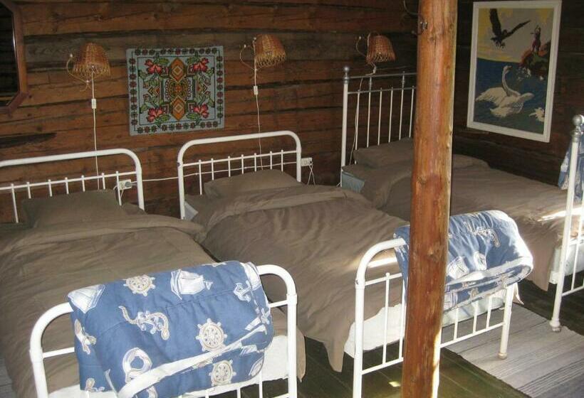 اتاق استاندارد, Aadu Holiday Farm