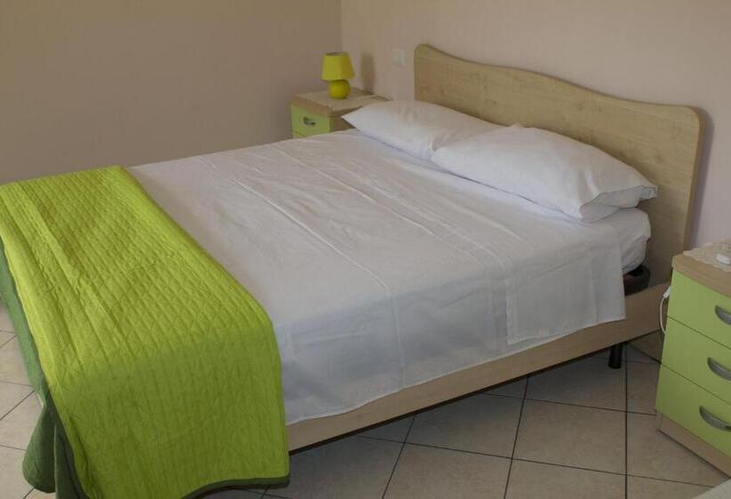 Номер Стандарт, B&b L Angolo
