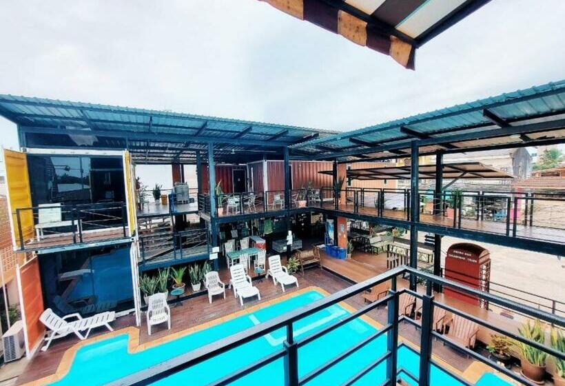 스탠다드 룸, Retro Box Hotel Chumphon