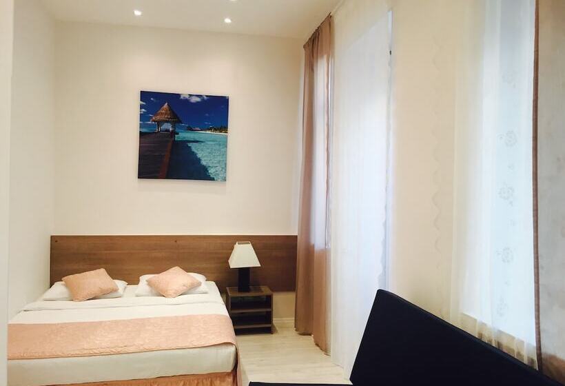 Номер Стандарт Индивидуальный, City Comfort Hotel On Arbatskaya