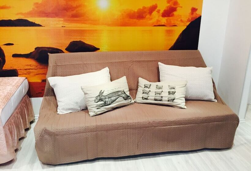 Апартаменты 1 Спальня с Балконом, City Comfort Hotel On Arbatskaya