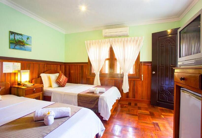 اتاق خانوادگی, Siem Reap Center