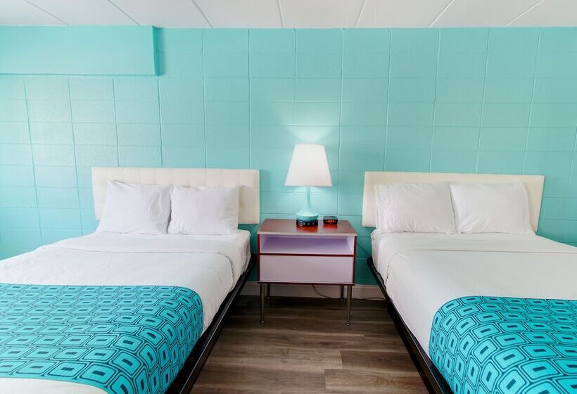 Номер Стандарт 2 Двуспальные Кровати, Howard Johnson By Wyndham Virginia Beach At The Beach