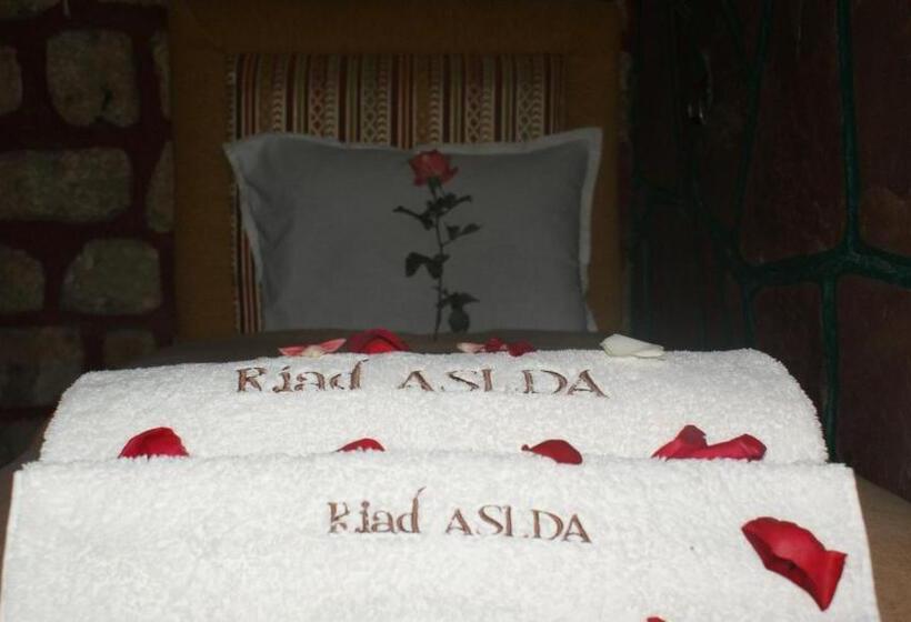 Номер Стандарт, Riad Aslda