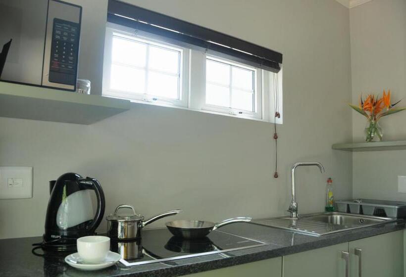 Студия Стандарт, Ilanda Guest House