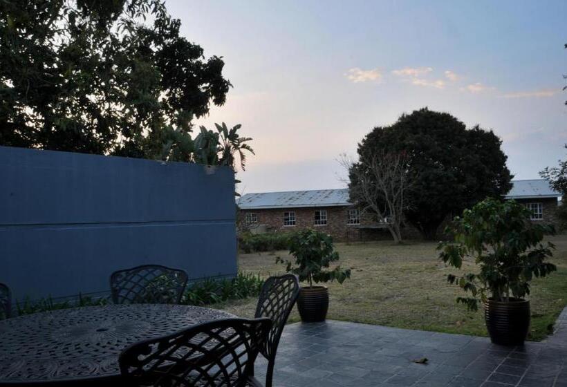 Семейный Номер, Ilanda Guest House