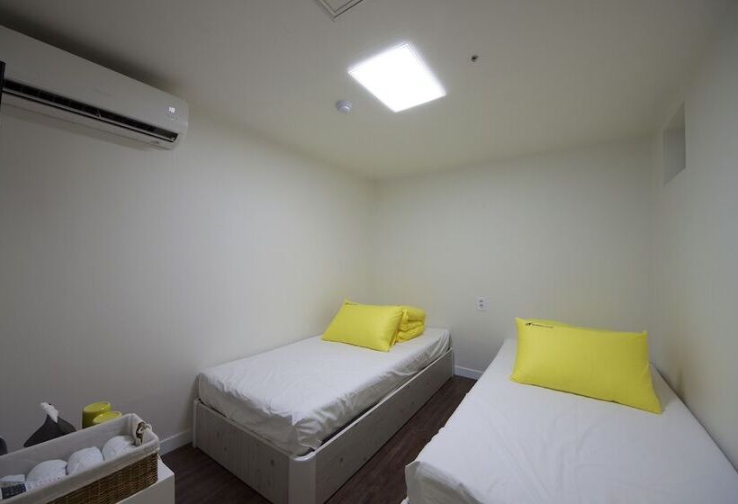 标准间, 24 Guesthouse Myeongdong Town