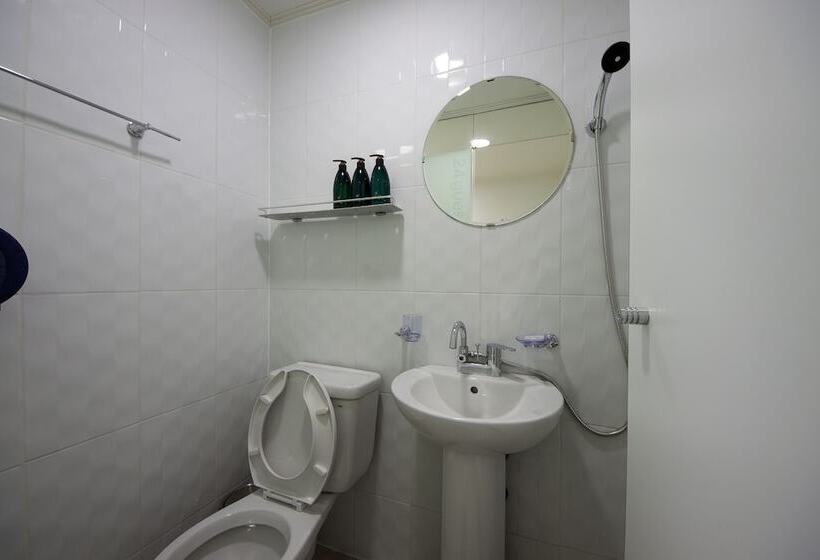 标准单人间, 24 Guesthouse Myeongdong Town