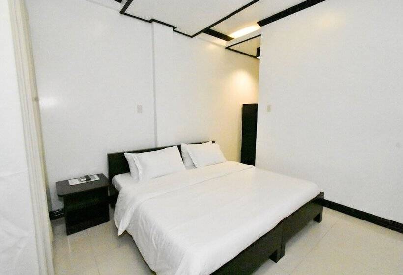Standardrum King Size Säng, Swiftlets Inn