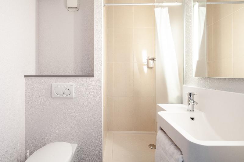 Номер Стандарт, B&b Hotel Paris Le Bourget