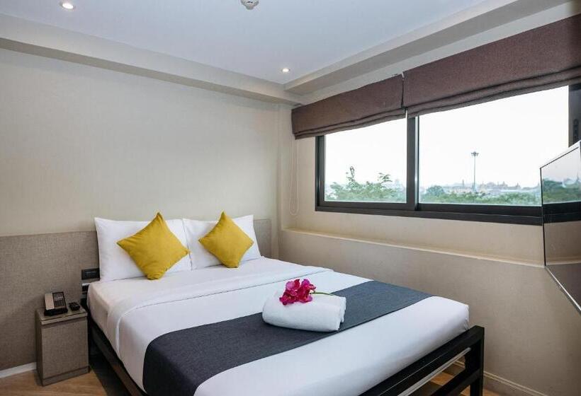 اتاق سوپریور, Lucky House Khaosan