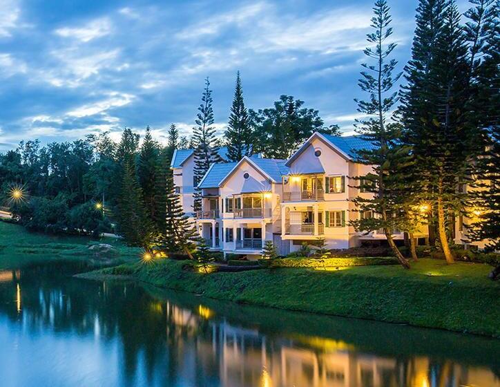 اتاق لوکس با چشم‌انداز دریاچه, Brookside Valley Resort