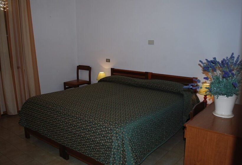 Номер Стандарт, Albergo Smeraldo