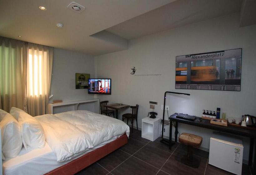 اتاق لوکس, Hound Hotel Changwon Terminal
