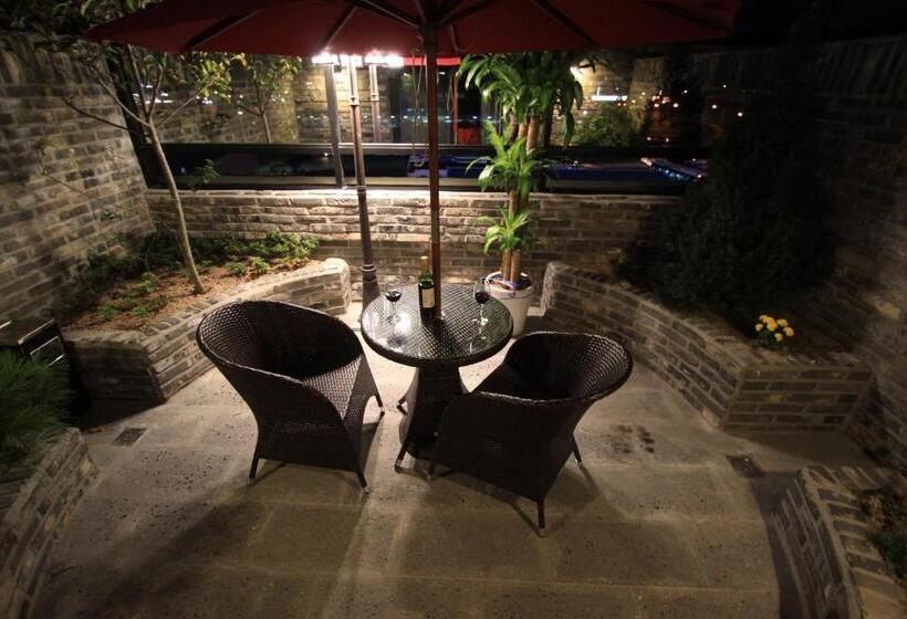 اتاق استاندارد, Hound Hotel Changwon Terminal