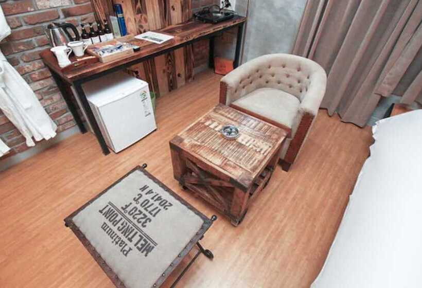 اتاق لوکس, Hound Hotel Changwon Terminal