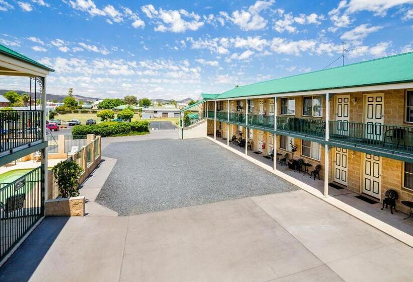 带2个卧室的套房, Soldiers Motel