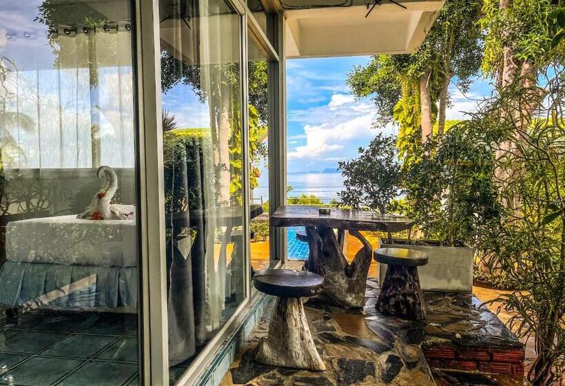 Triple Room Sea View, Golden Hill Resort