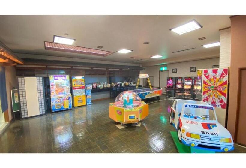 Студия Стандарт, Nishiura Grand Hotel Kikkei