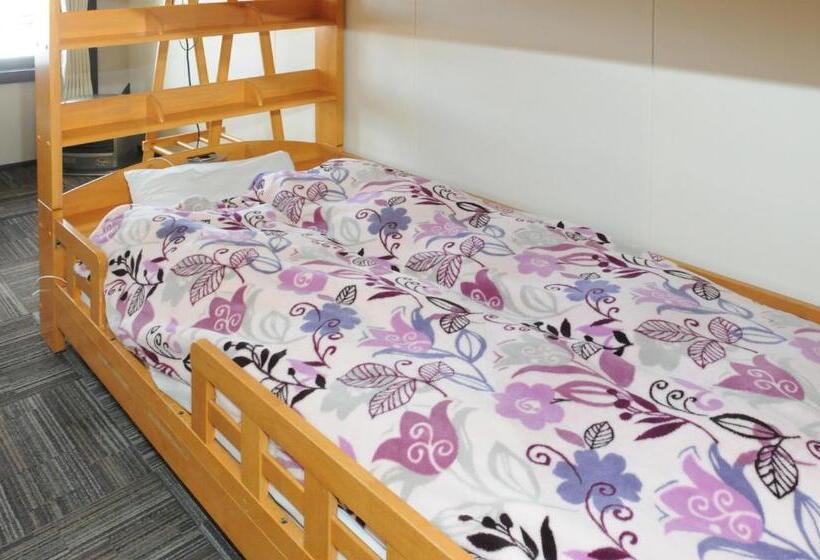 经济房, Sakura Guest House