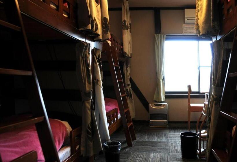 共用浴室的经济型房间, Sakura Guest House