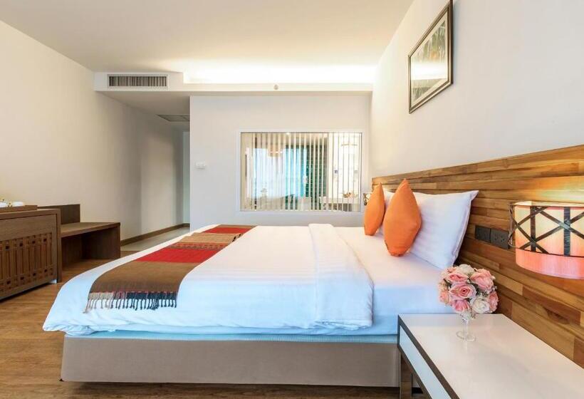 Номер Deluxe, Buri Sriphu