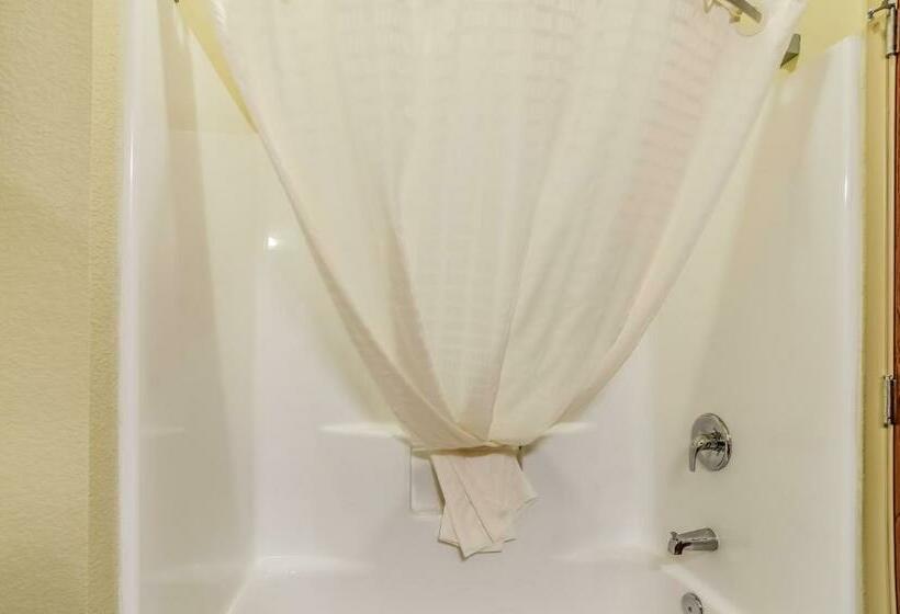 Номер Deluxe, Cobblestone Inn & Suites  Corry
