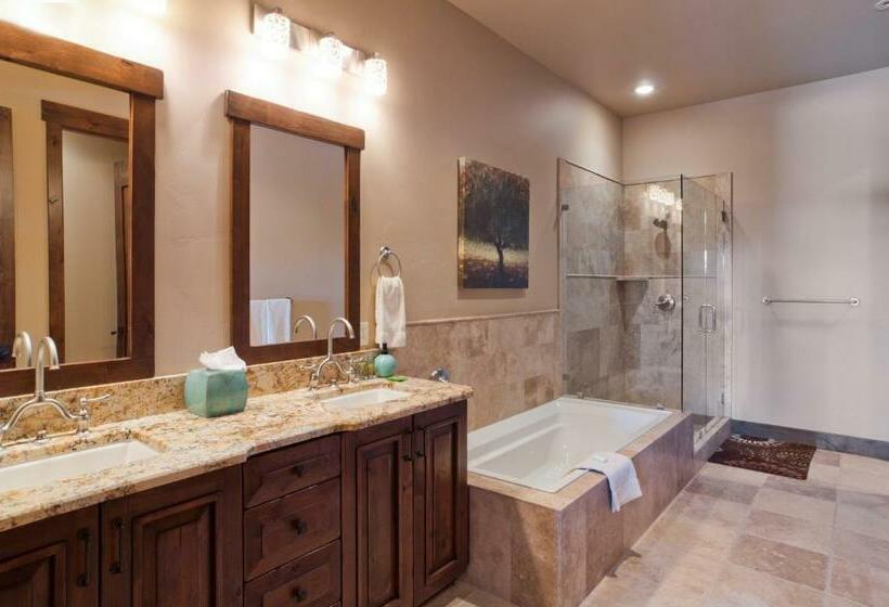 Апартаменты Deluxe 3 Спальни, Juniper Landing By Park City Vacations