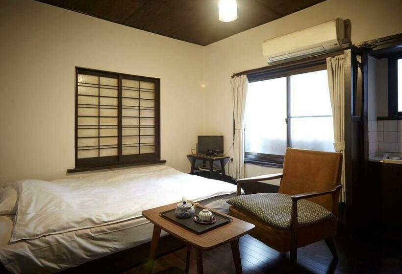 이코노미 룸, Takeyaso Ryokan