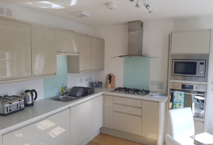 带1个卧室的公寓, Andover Apartments