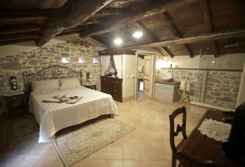 Люкс, La Locanda Del Ruspante