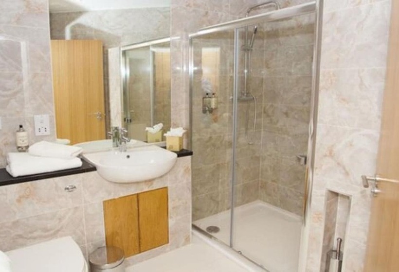 Студия Стандарт, Royal Athenaeum Suites