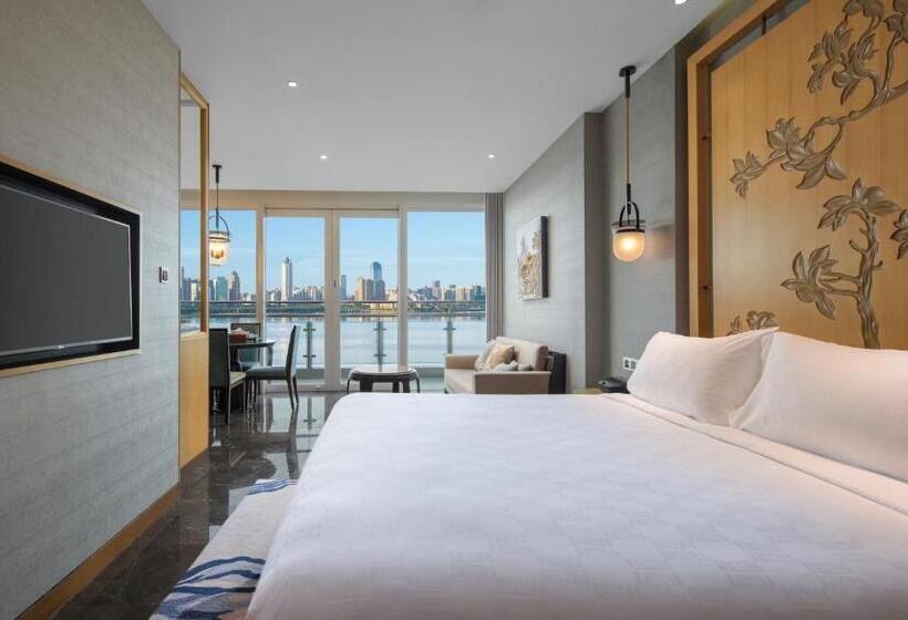 Люкс Кровать Кинг, Intercontinental Haikou Seaview, An Ihg