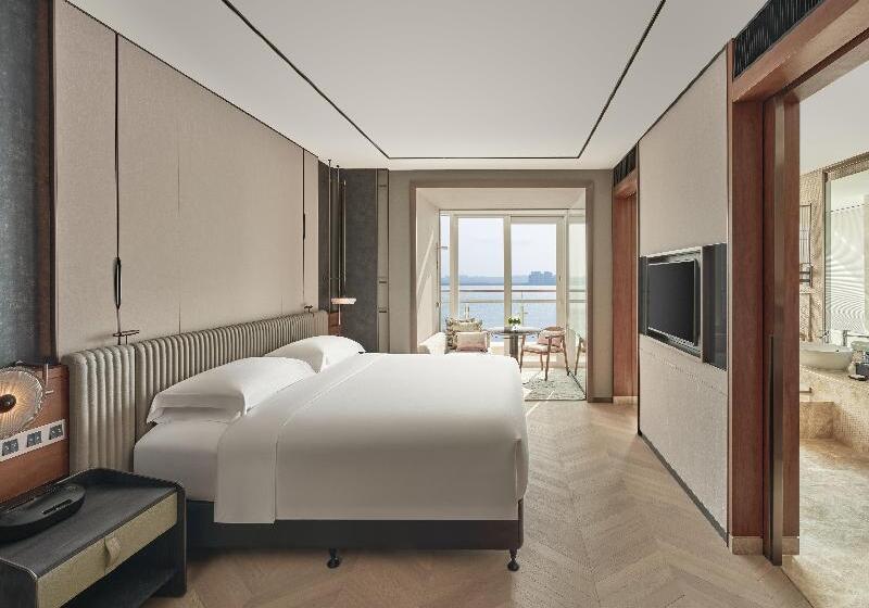 Habitación Premium Vista al Mar., Intercontinental Haikou Seaview, An Ihg