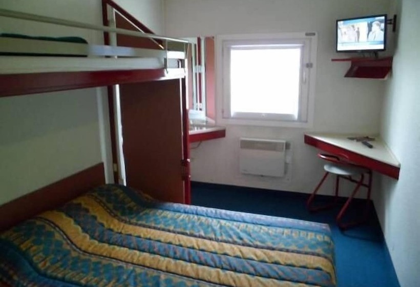 Номер Стандарт Трехместный, Fasthotel   Soissons Nord