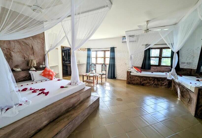 Бунгало Deluxe, Bahati Villa