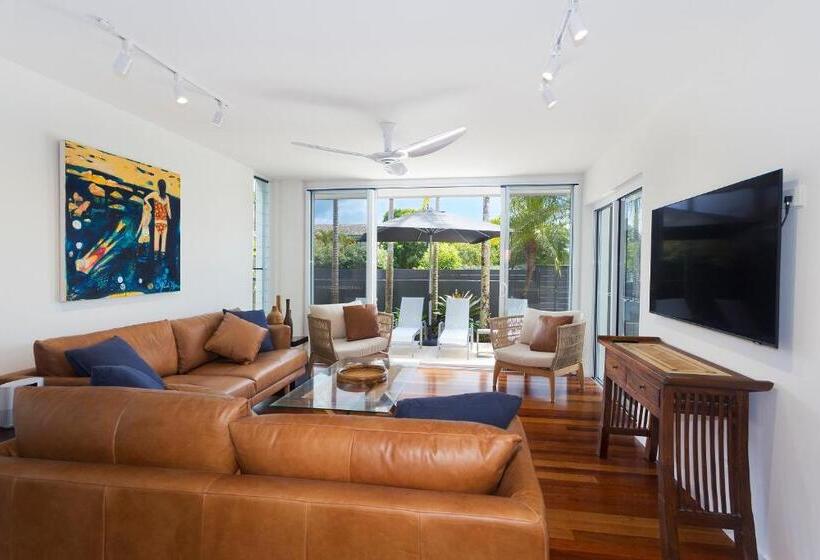 Вилла Deluxe 1 Спальня, Noosa Boutique Apartments & Elkhorn Villas