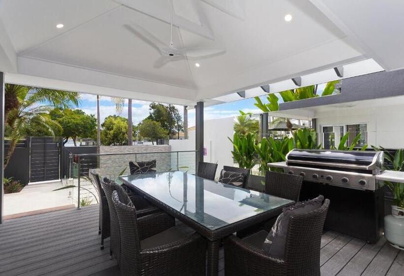 Вилла Deluxe 1 Спальня, Noosa Boutique Apartments & Elkhorn Villas