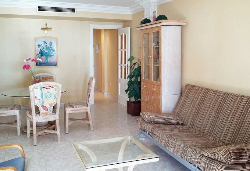 带3个卧室的公寓, Apartamentos Casablanca 3000