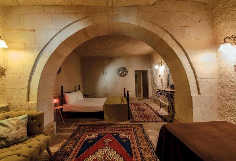 Люкс Deluxe Кровать Кинг, Nessa Cave