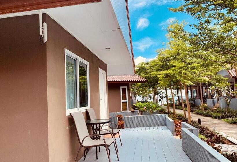 Номер Стандарт Вид на Сад, Bella Vista Beach Resort Koh Lipe