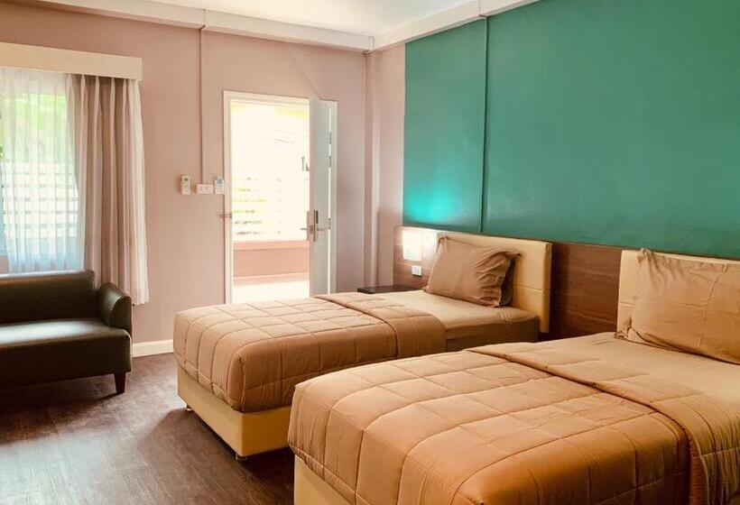 Номер Deluxe, Bella Vista Beach Resort Koh Lipe