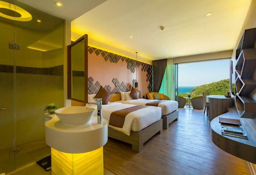 Номер Deluxe Вид на Море, Crest Resort & Pool Villas   Sha Extra Plus