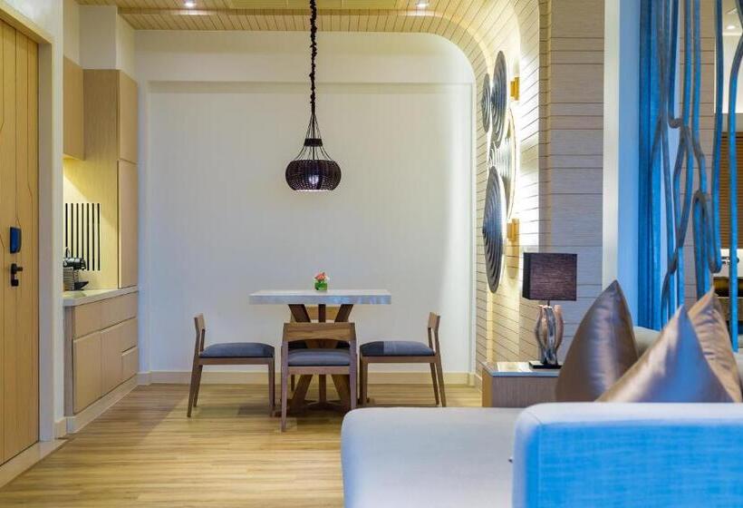 Вилла Deluxe 1 Спальня, Crest Resort & Pool Villas   Sha Extra Plus