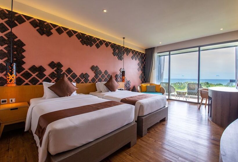 Номер Deluxe Вид на Море, Crest Resort & Pool Villas   Sha Extra Plus