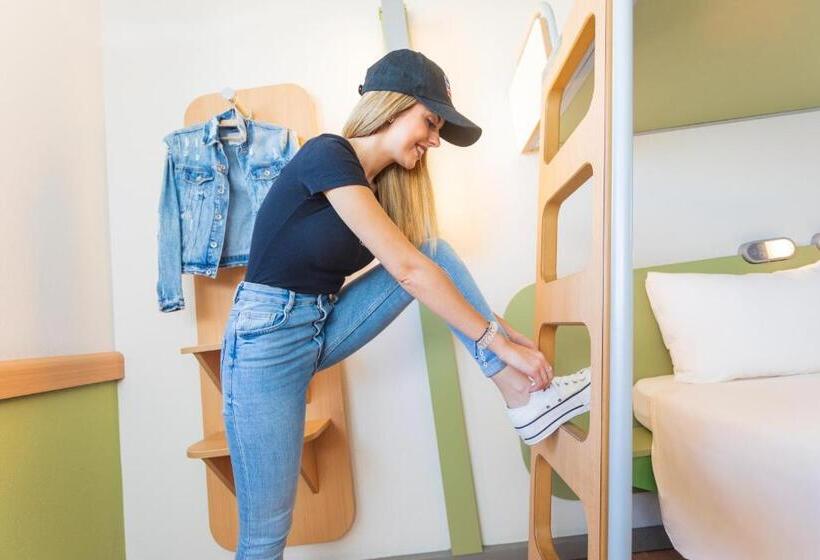 Номер Стандарт Трехместный, Ibis Budget Saintmaurice